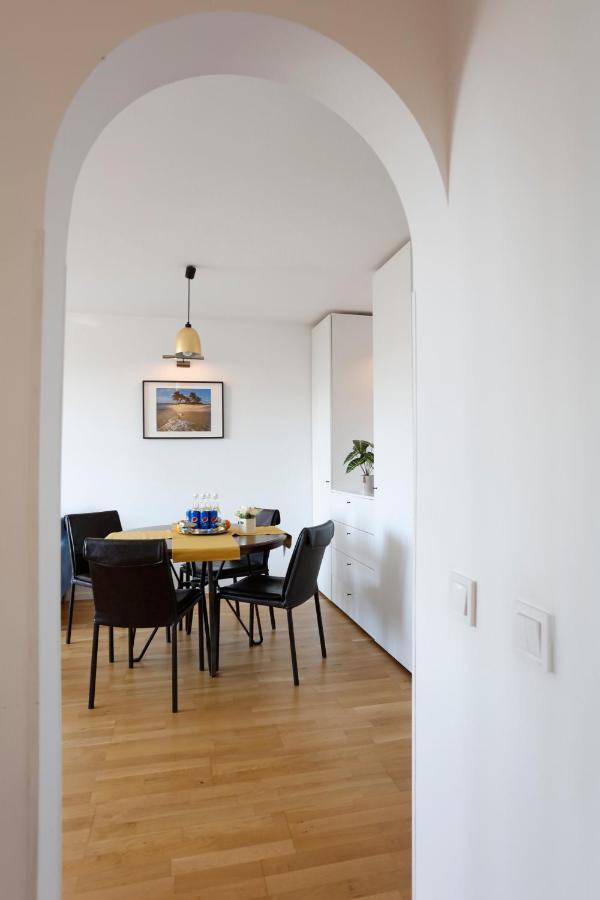 Athenaeum Wonderful View Flat Apartment Букурещ Екстериор снимка
